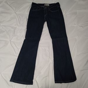 Levi's 518 - Superlow, Sized 7